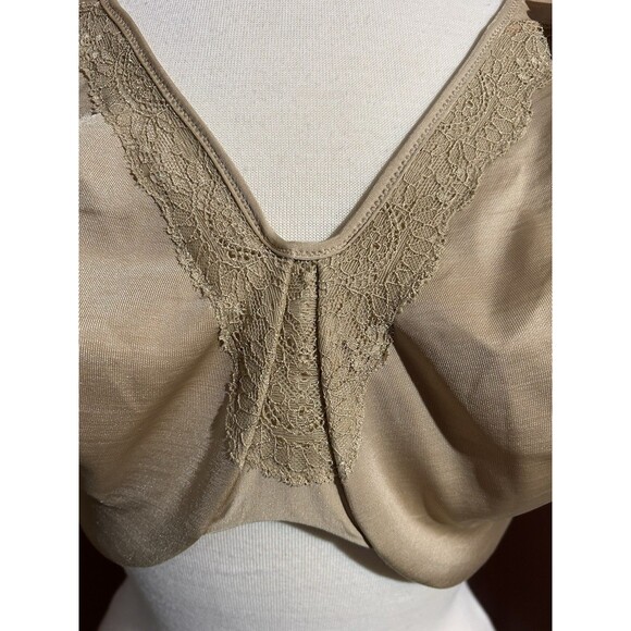Lilyette By Bali Minimizer Underwire Bra 42DDD Lace Trim Unpadded Beige New - Picture 2 of 8